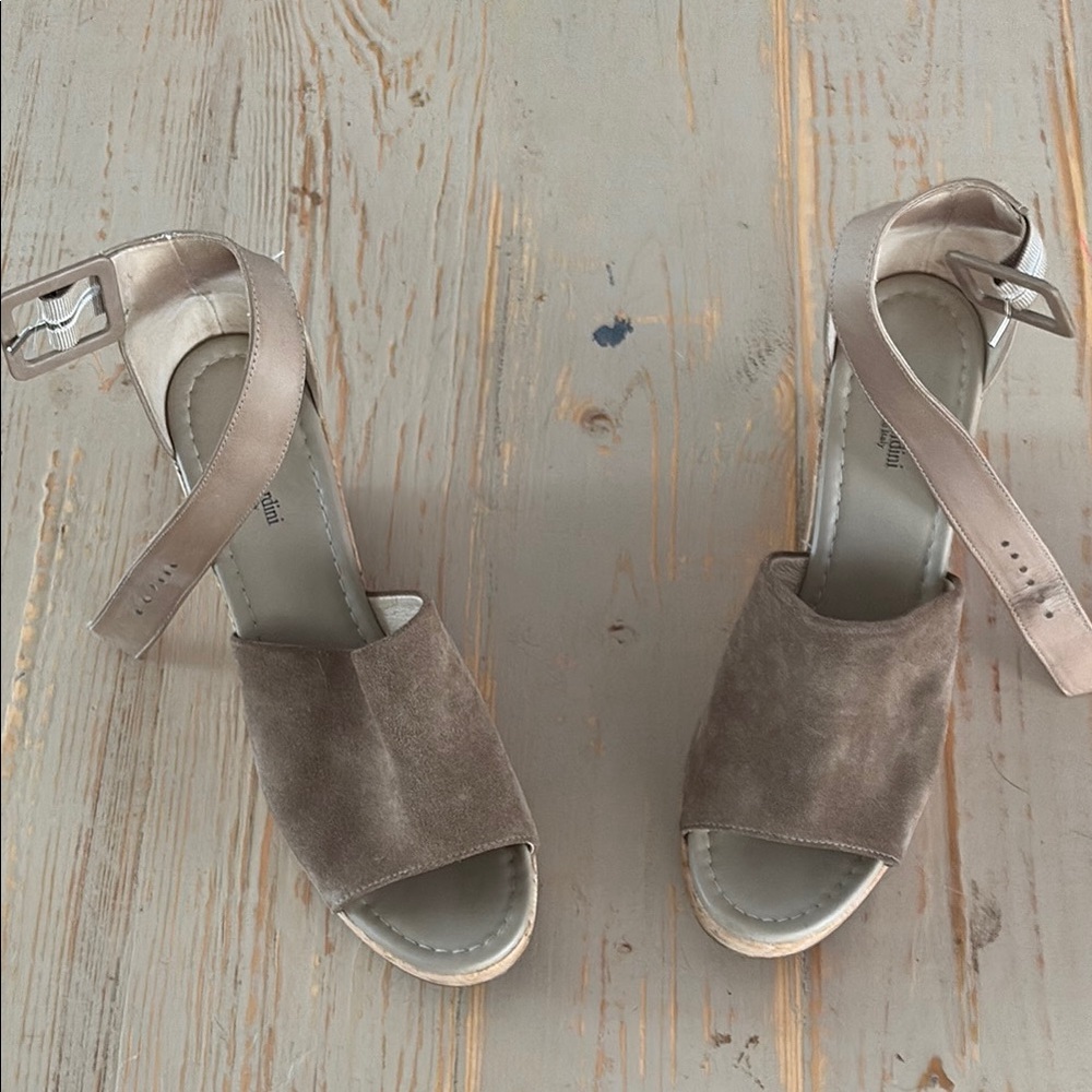 Nero Giardini Tan Wedge Sandals with Ankle Strap